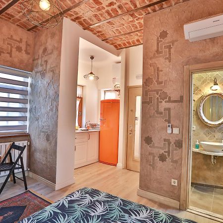 Flats Company -Mujgan Apartment Istanbul Bagian luar foto